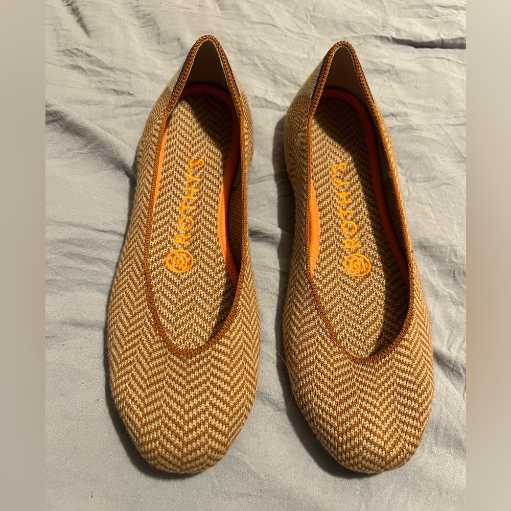 Rothy’s Round Toe Flats Size 6 75% Wool